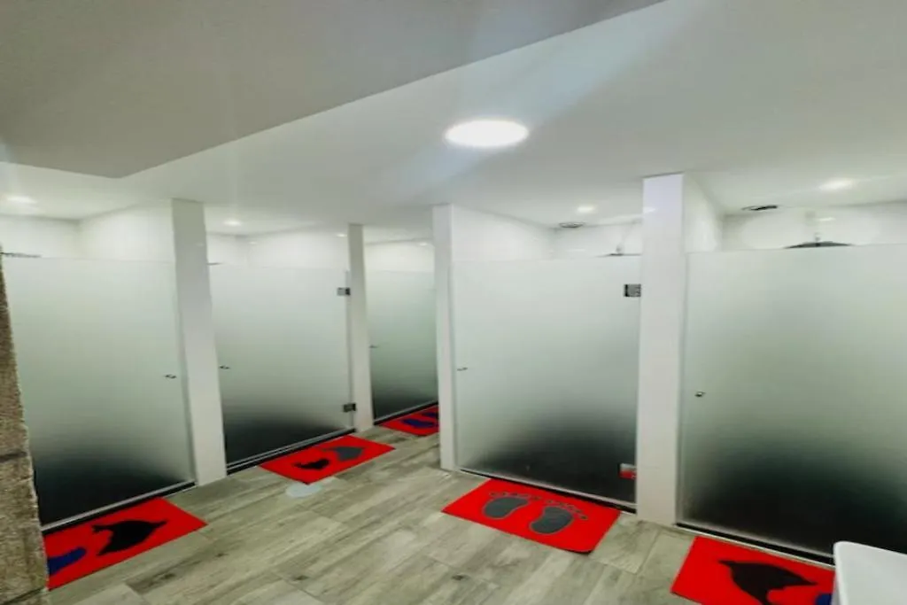Fantasy Hostel Porto-1